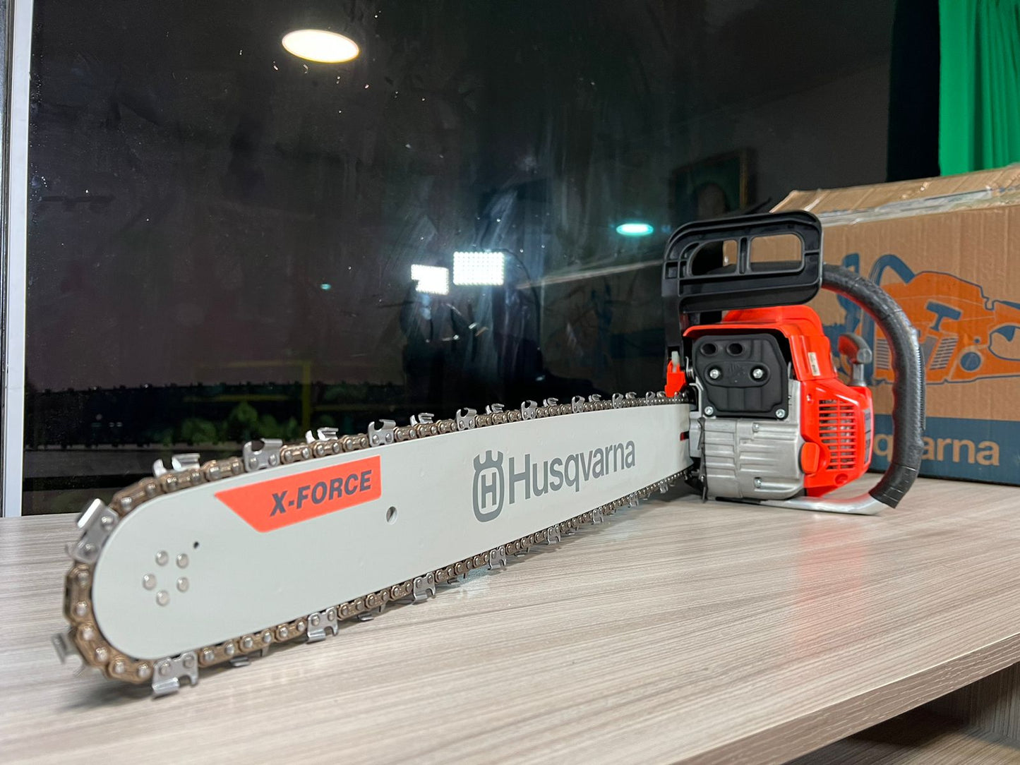 MOTOSIERRA ESTILO HUSQVARNA 575XP