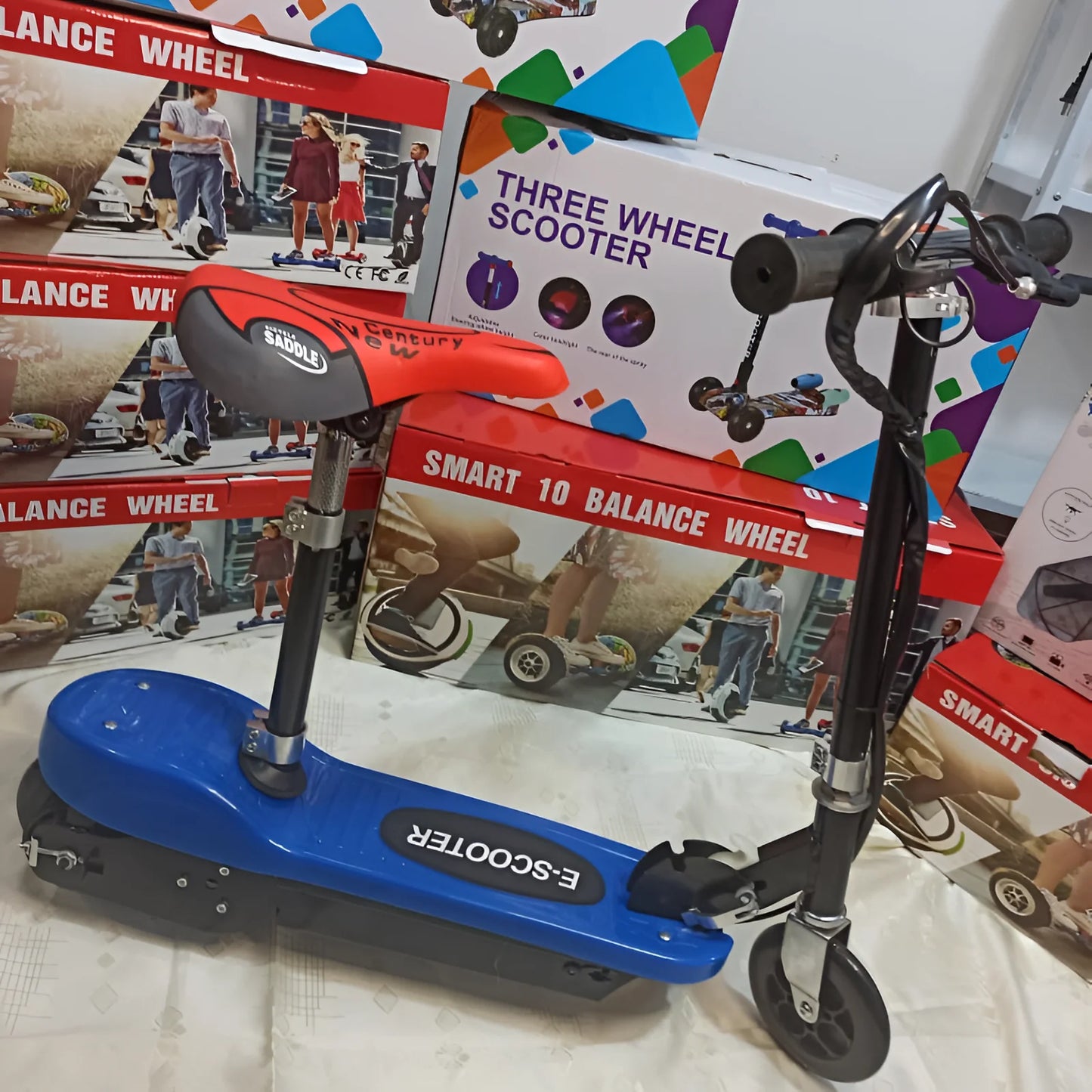 ¡Black Friday! 🚨 39% de Descuento en la Patineta Eléctrica 🛴✨ ¡Sillón Removible para Usar de Pie o Sentado!