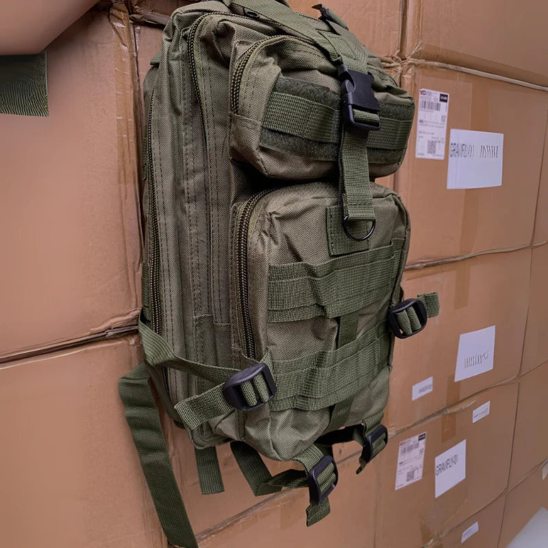 🔥 “BOLSO TÁCTICO 30L – Tu Mochila de Guerra para el Día a Día”