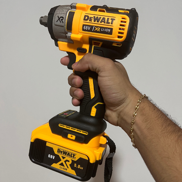 TALADRO DE ALTO IMPACTO 1/2 DE 68V CON KIT DE ACCESORIOS